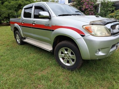 🚙✨ Toyota Hilux 2007 ✨🚙